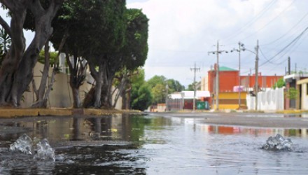 4 c bote de agua